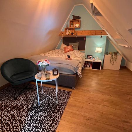 Апартаменти Chambre 2Eme Etage Avec Bureau, Wc Et Lavabo Prive, Au Calme En Impasse, Bourg 300M Et Bras De Mer 1Km! Crach Екстер'єр фото